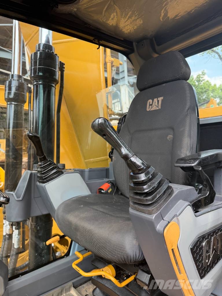 CAT 320 GC 3000 units excavators in stock Гусеничні екскаватори