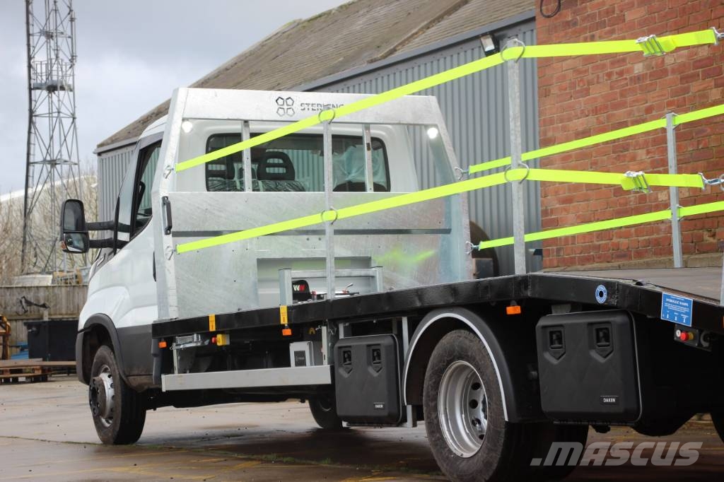 Iveco 72C 18 H/P Kamioni sa ravan platformom / vitlom