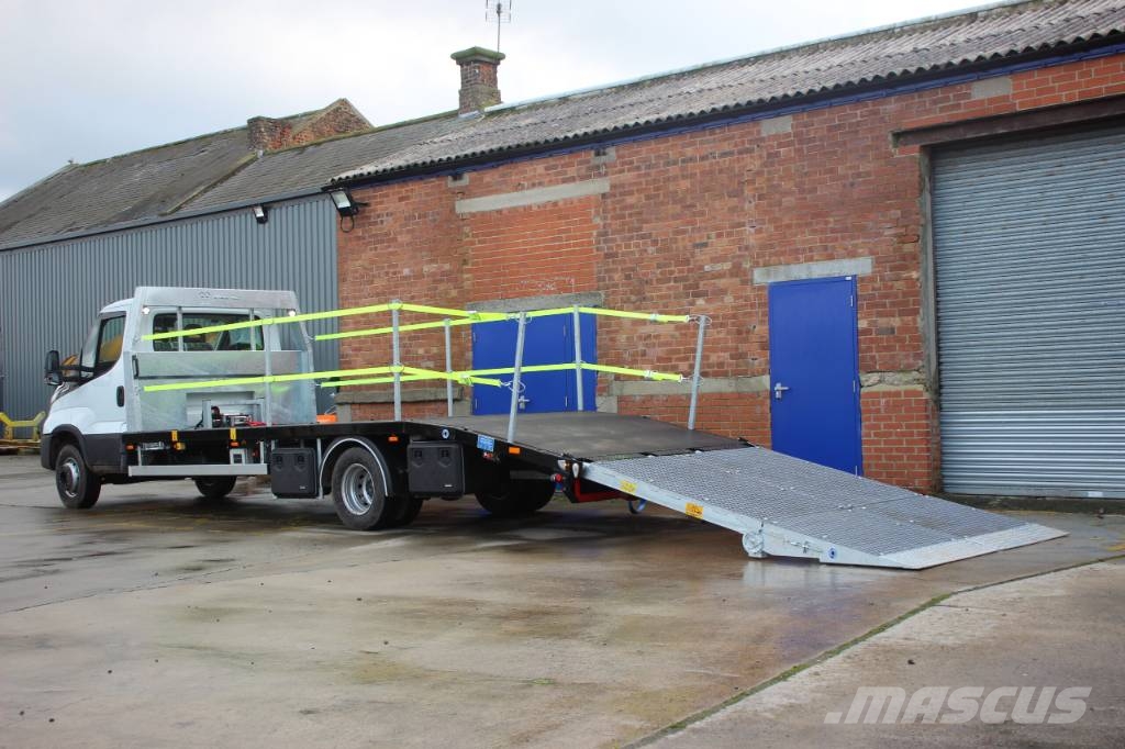 Iveco 72C 18 H/P Kamioni sa ravan platformom / vitlom