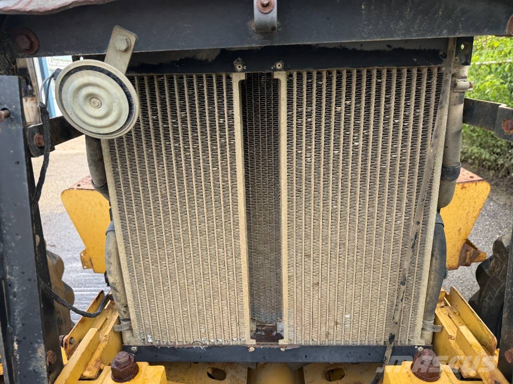 CAT 428D Εκσκαφείς Φορτωτές τύπου JCB
