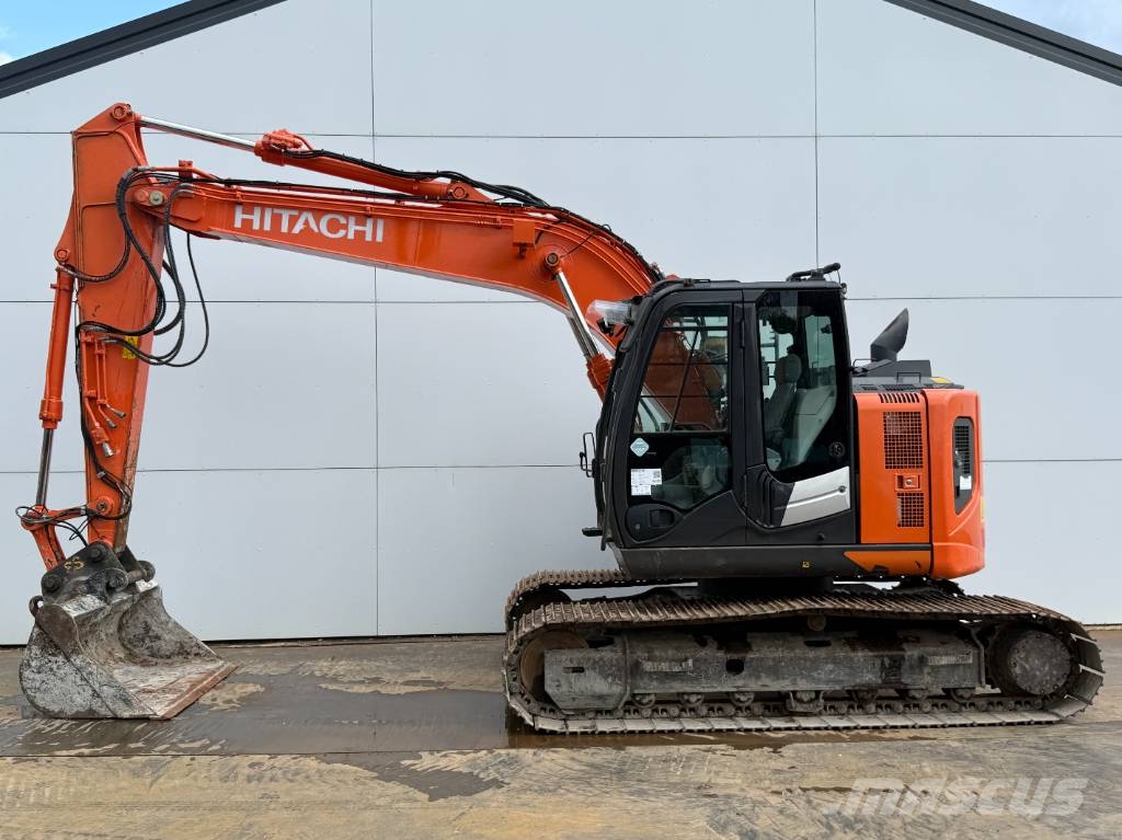 Hitachi ZX135US-6 - Quick Coupler / Automatic Greasing حفارات زحافة