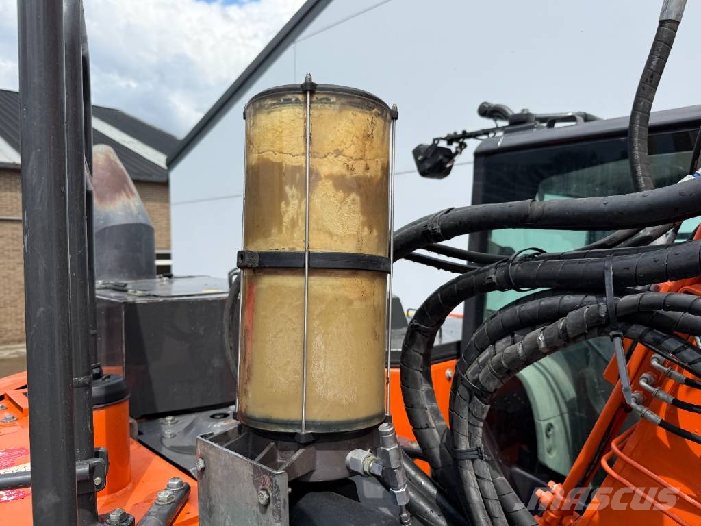 Hitachi ZX135US-6 - Quick Coupler / Automatic Greasing حفارات زحافة