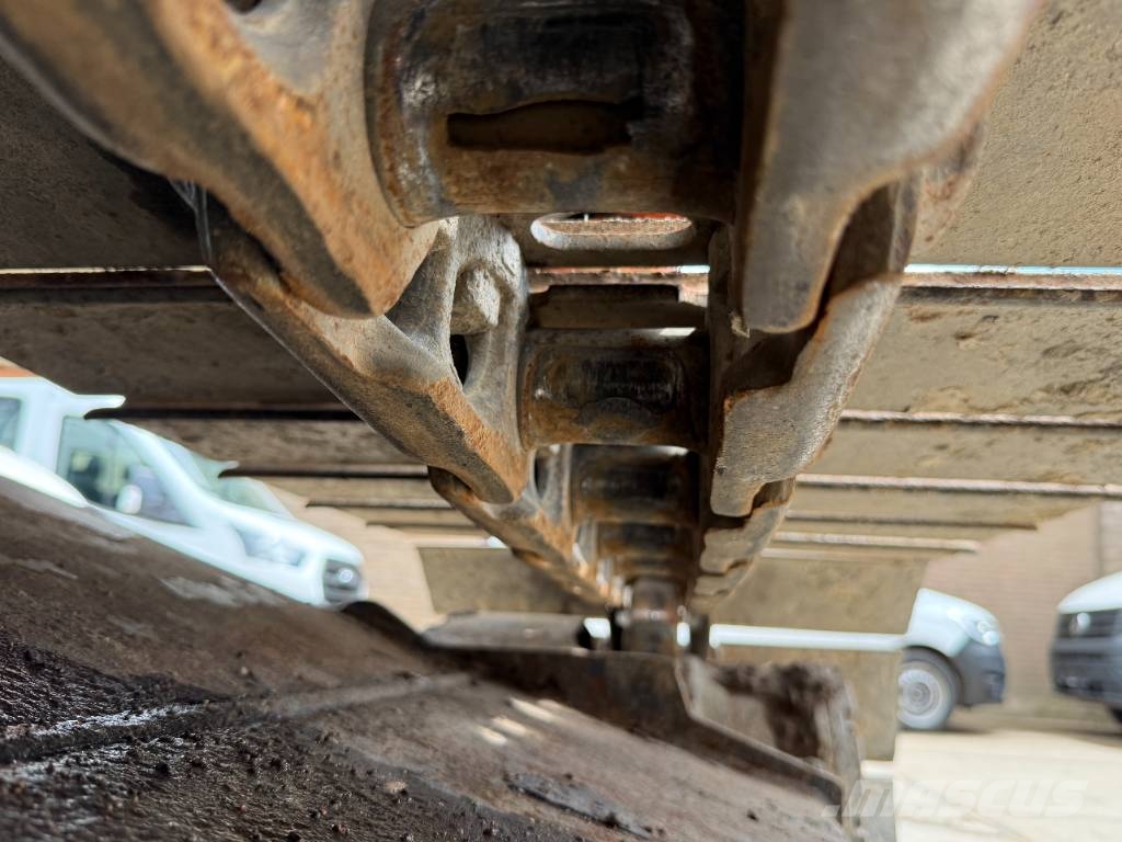 Hitachi ZX135US-6 - Quick Coupler / Automatic Greasing حفارات زحافة