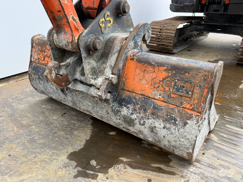 Hitachi ZX135US-6 - Quick Coupler / Automatic Greasing حفارات زحافة