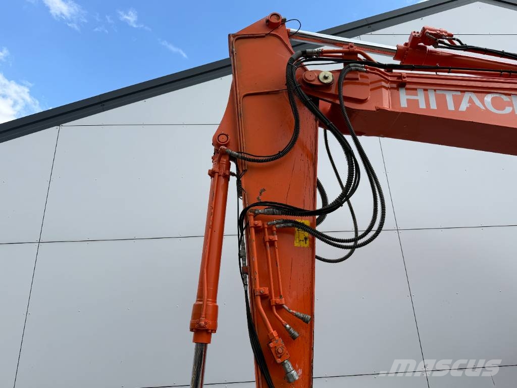 Hitachi ZX135US-6 - Quick Coupler / Automatic Greasing حفارات زحافة