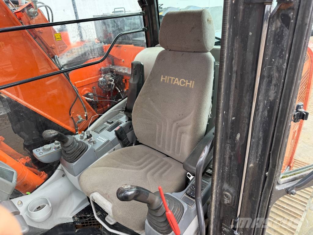 Hitachi ZX135US-6 - Quick Coupler / Automatic Greasing حفارات زحافة