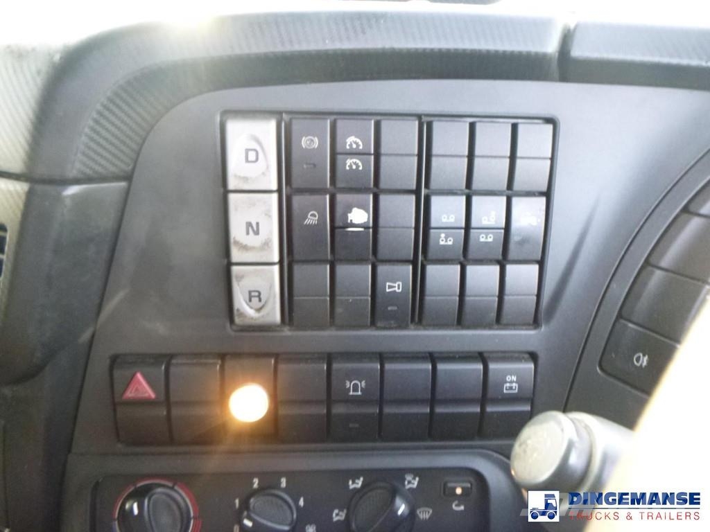 Iveco Stralis 310 6x2 Euro 6 RHD + Atlas 129.3 crane Kranen voor alle terreinen