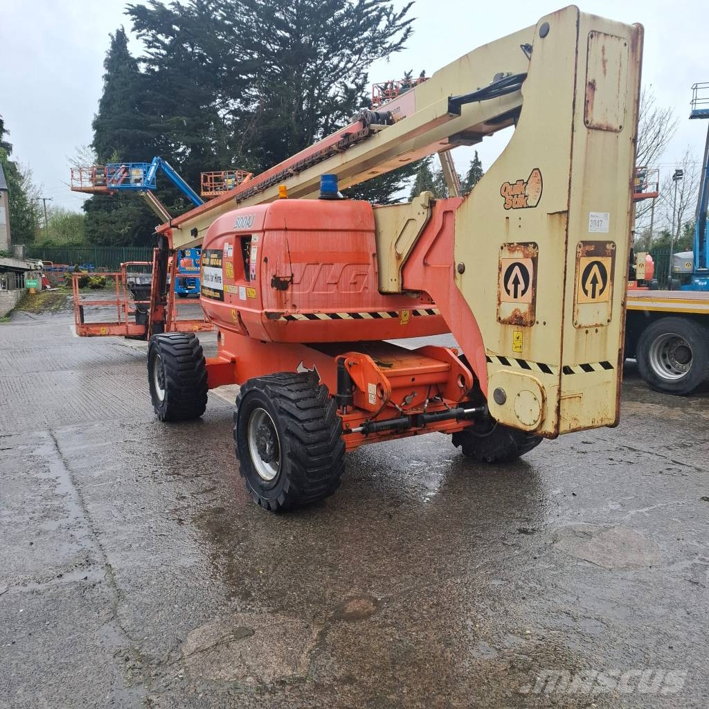 JLG 800 AJ Коленчатые подъемники