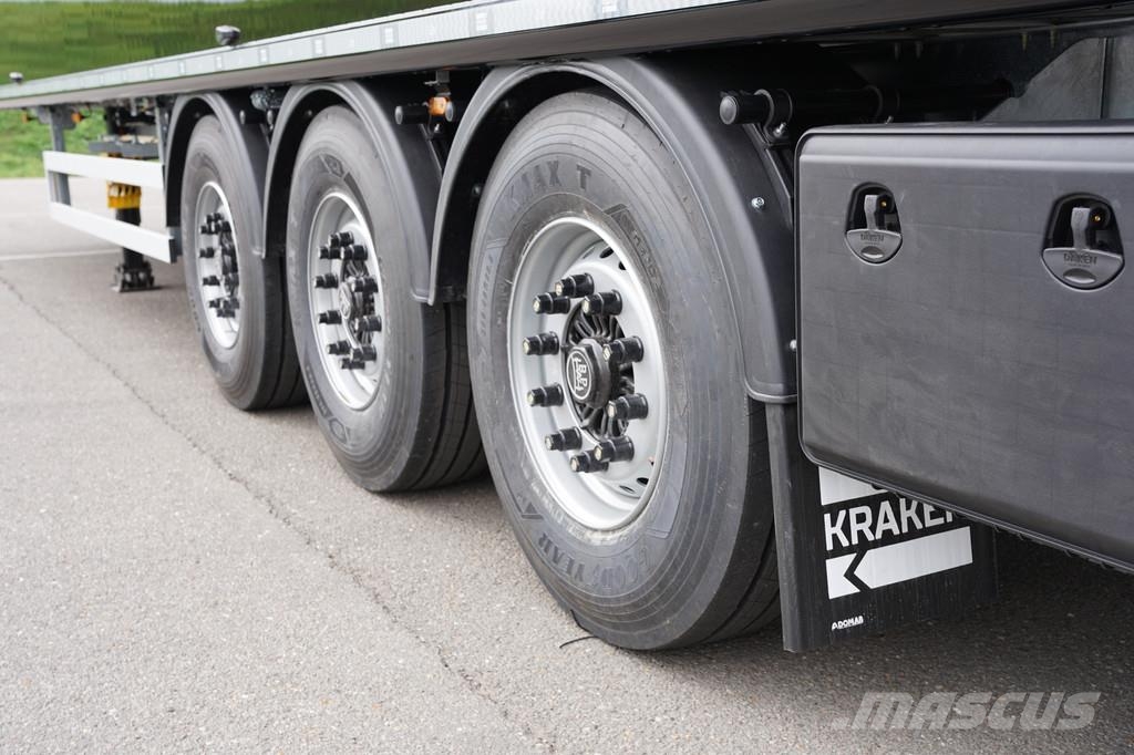 Kraker K-Force 92M3 - stock model Návesy s pohyblivou podlahou