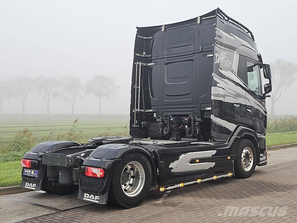 DAF XG+ 530 Leder Tegljači