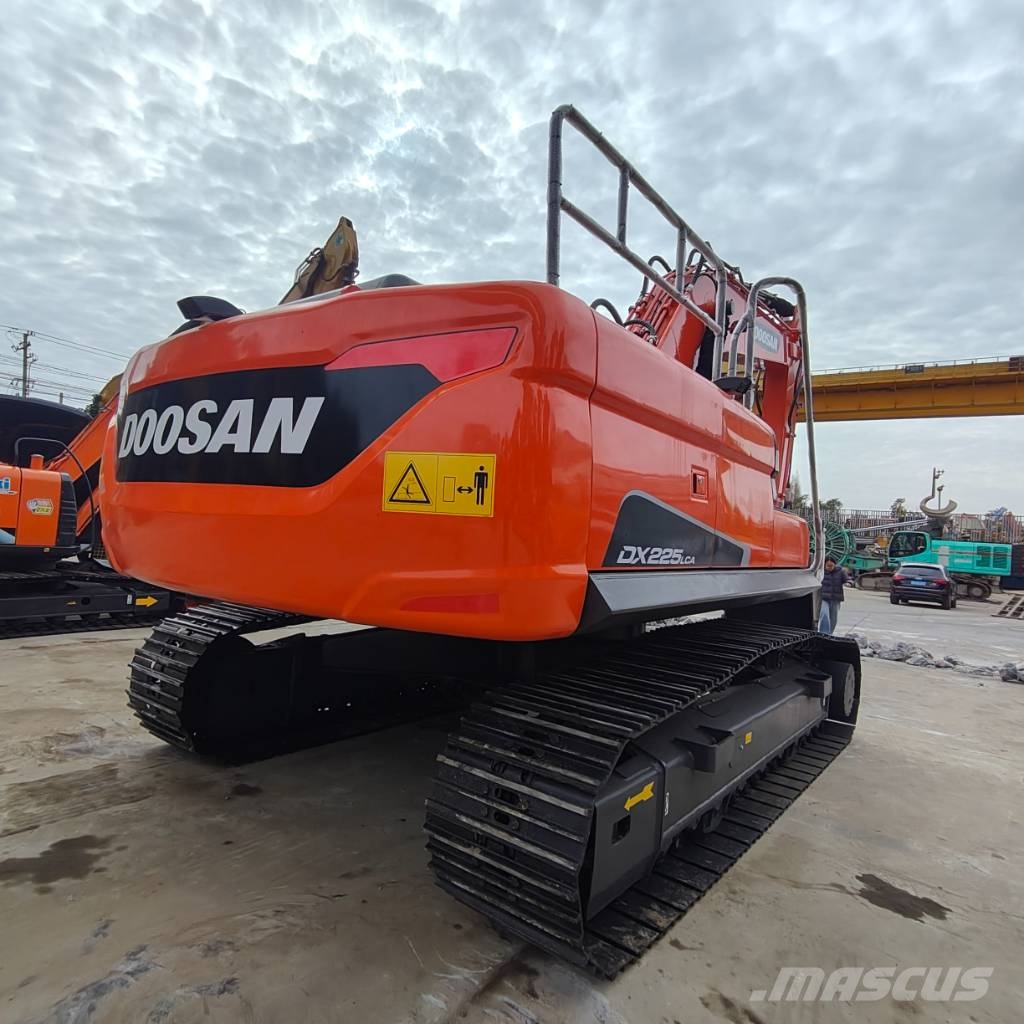 Doosan 225 LCV Beltegraver