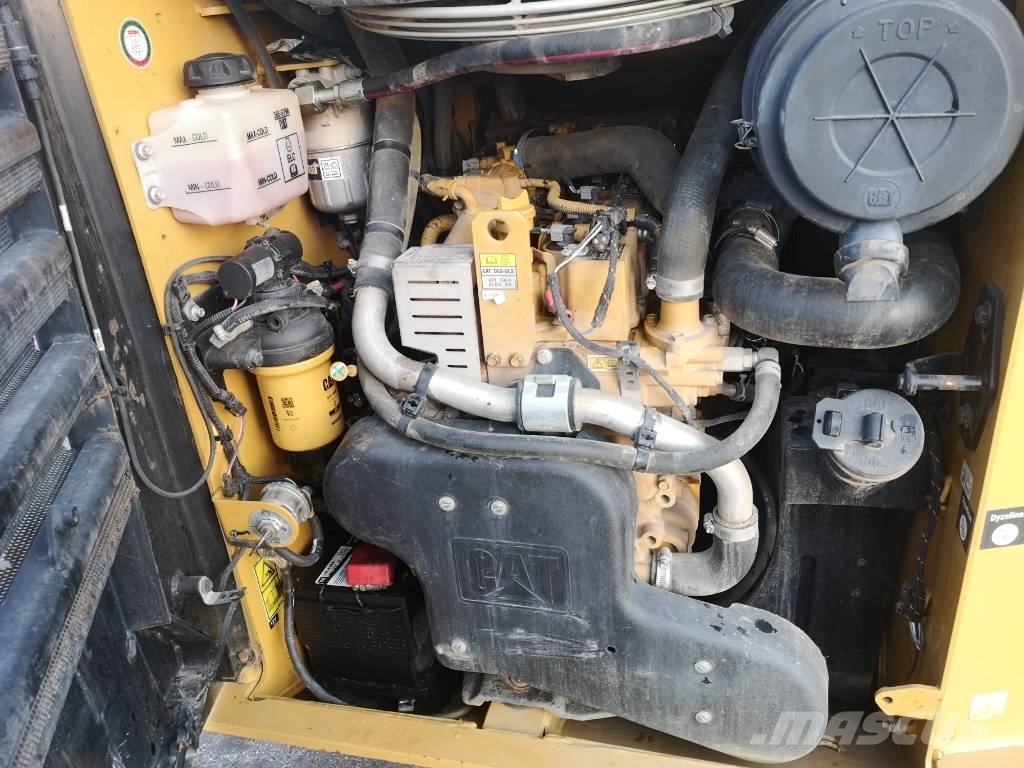 CAT 259 D XPS 小型装载机
