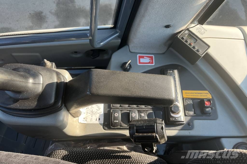Schaeff TL120 3223 timmar - planerskopa لوادر بعجل