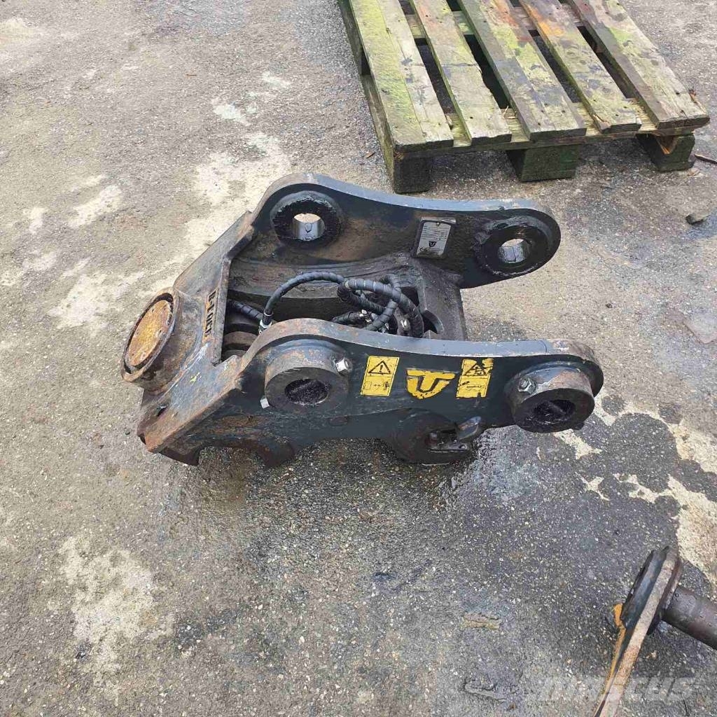 Trevibenne KOMATSU PC138 Υδραυλικά