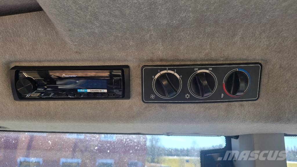 Valtra A 104 拖拉机/农用车