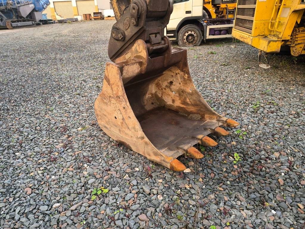 CAT 321 D LCR Paletli ekskavatörler