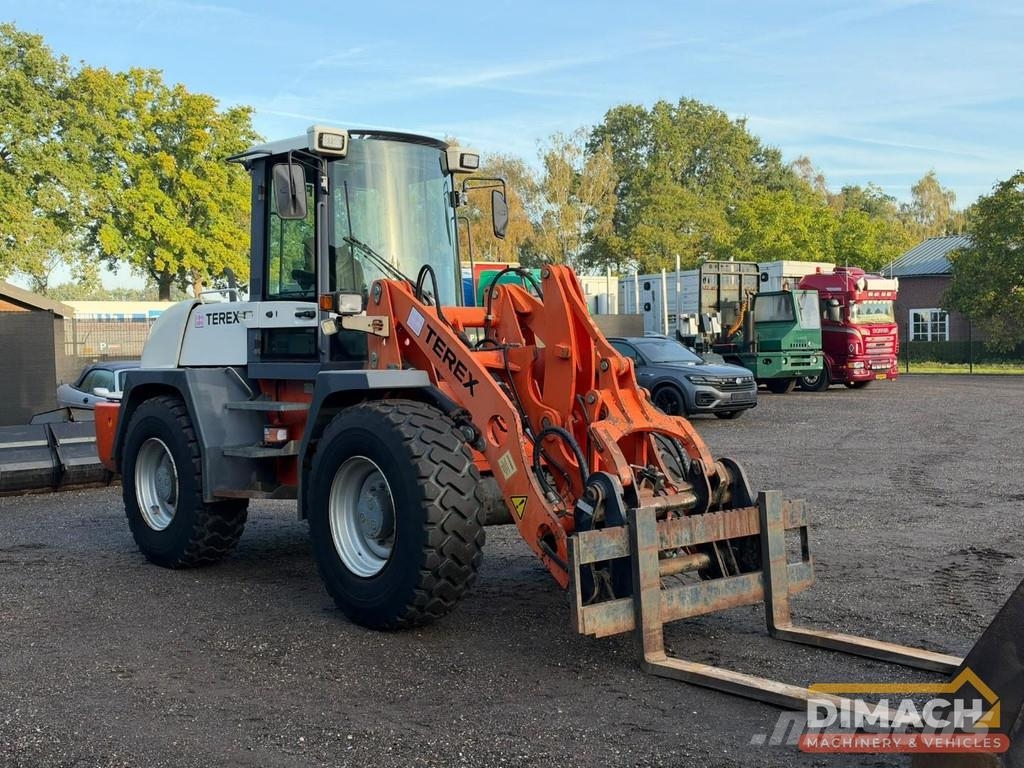 Terex TL160 Quick coupler + Bucket + Forks - Air conditi Wielladers