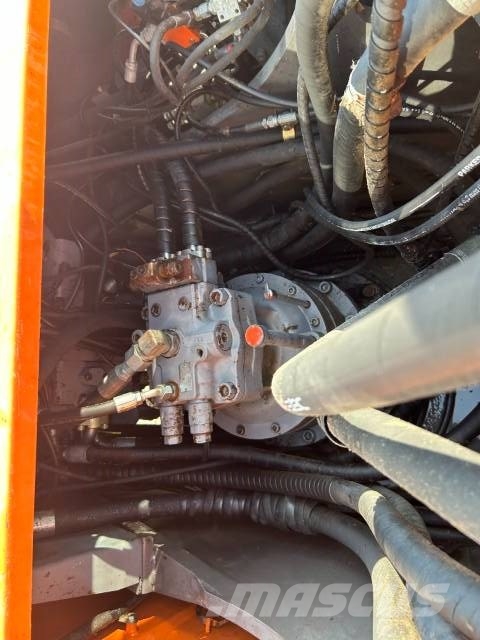 Hitachi ZX 350 LC-3 Lánctalpas kotrók