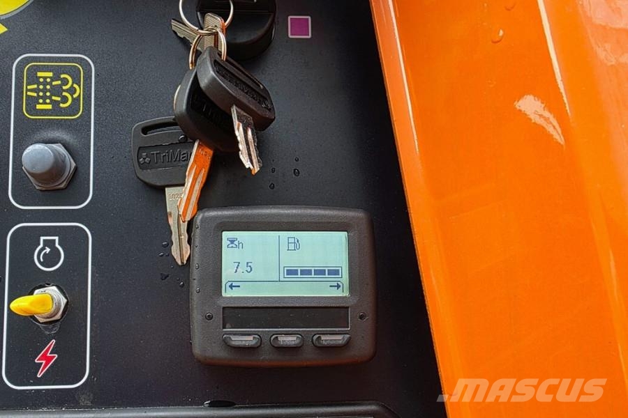 JLG 660SJ Quad Tracks Diesel, Quad Tracks, 22.2m Worki Piattaforme a braccio telescopico