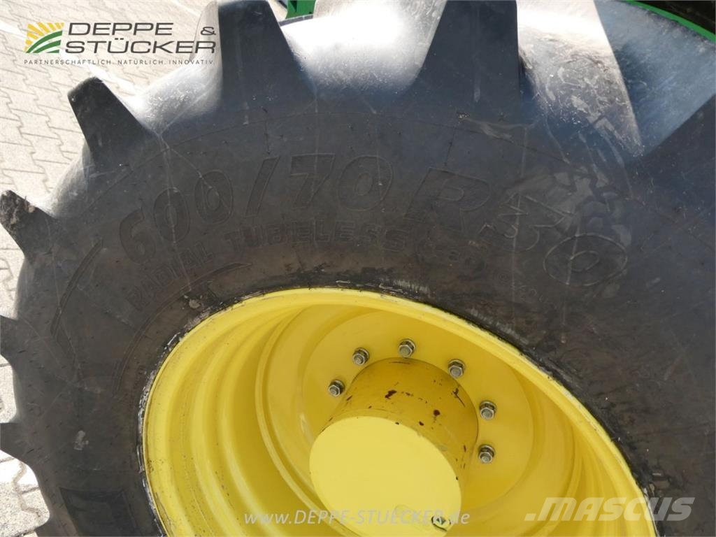 John Deere 6R 250 Další
