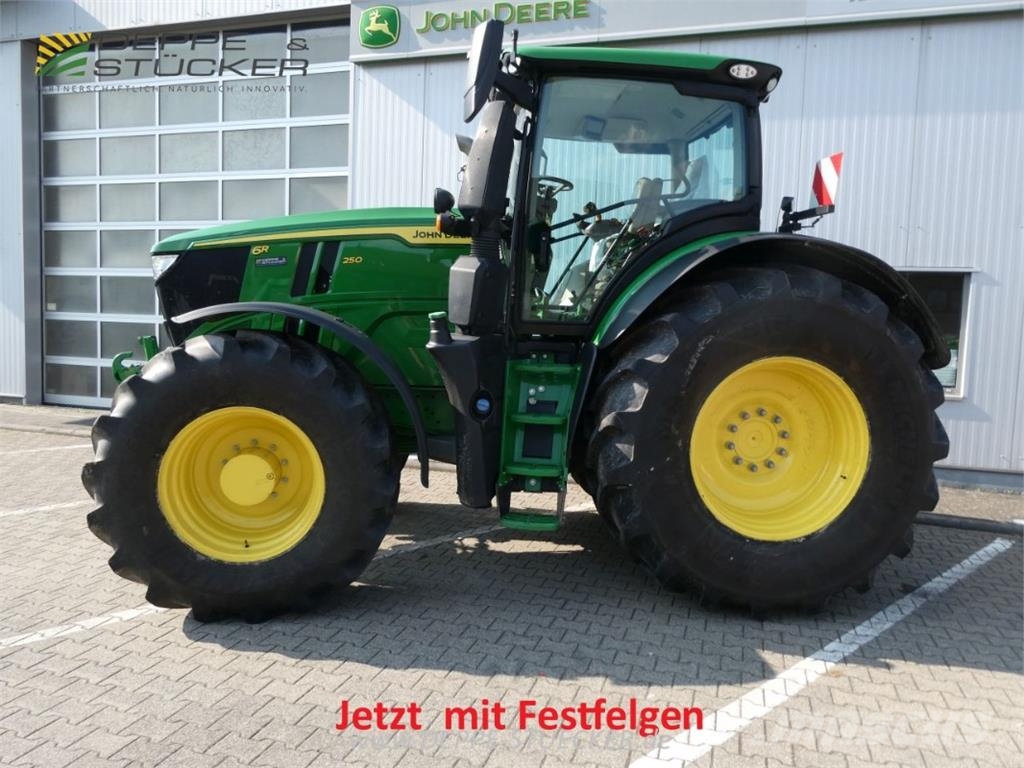 John Deere 6R 250 Další