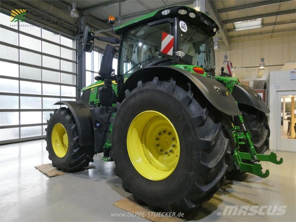 John Deere 6R 250 Další