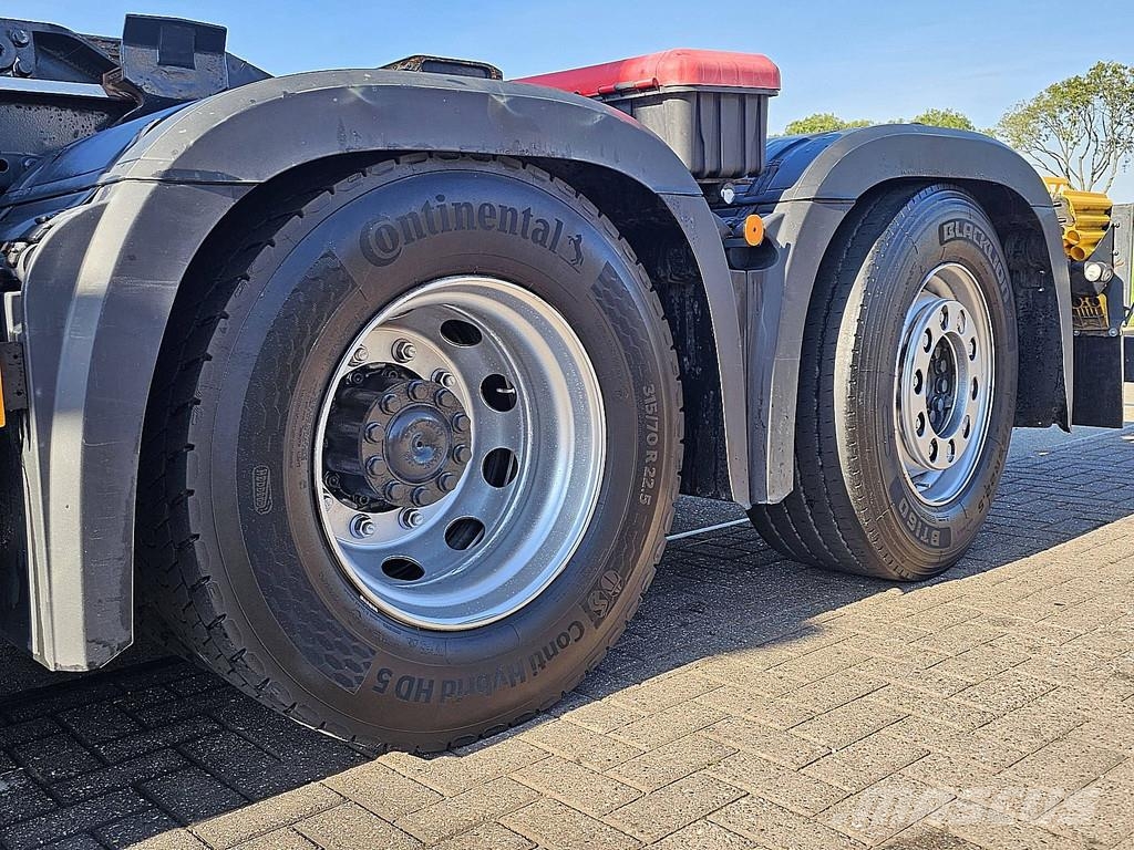 Mercedes-Benz ACTROS 2551 6X2 STEERAXLE RETARDER BIGSPACE XENON Hook lift trucks