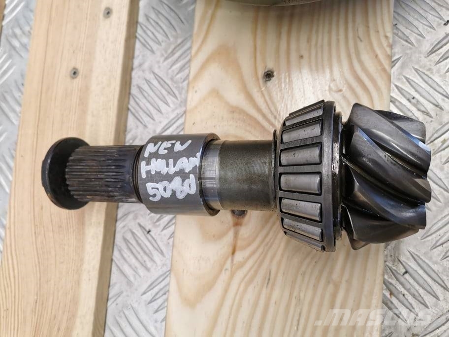 New Holland LM 5080 {Spicer 9X34 front Main gear Girkasse