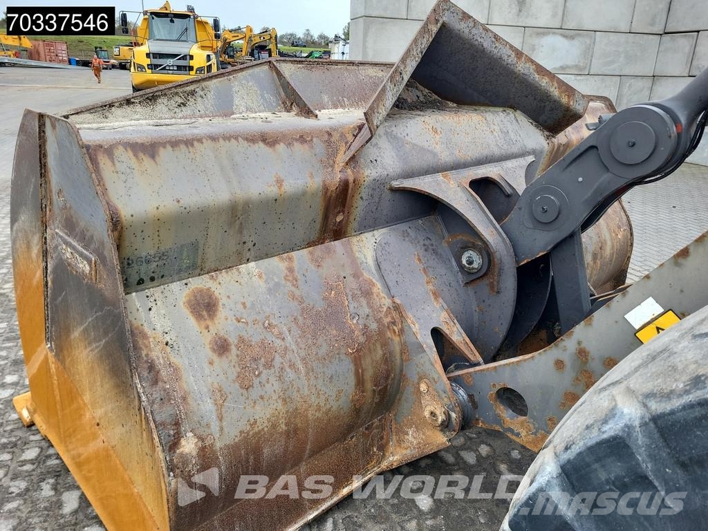Volvo L180 H CDC Kolesni nakladalci