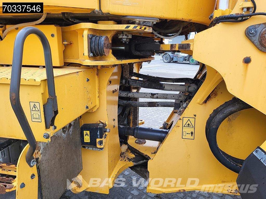 Volvo L180 H CDC Kolesni nakladalci