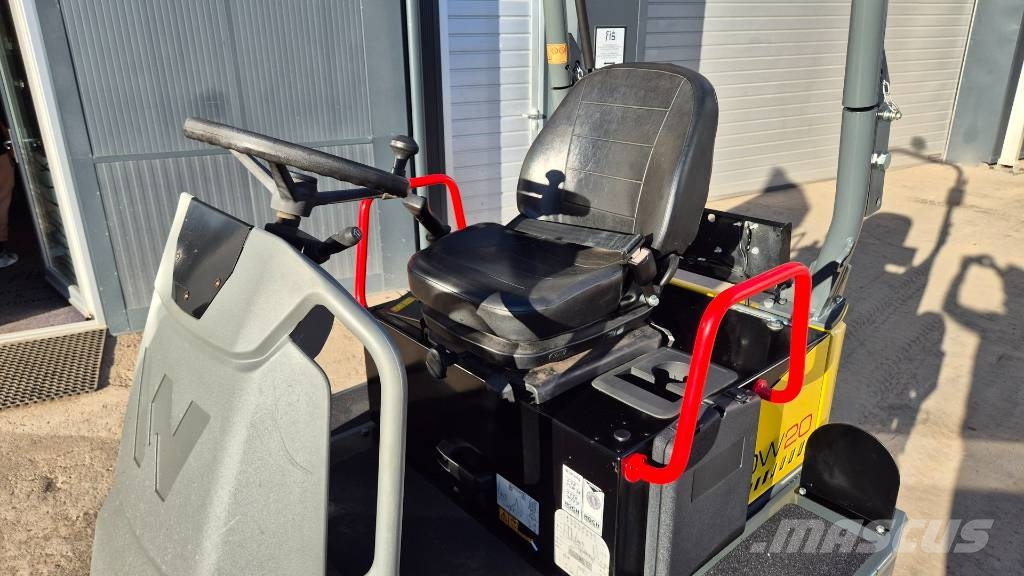 Wacker Neuson DW20 - 2021 YEAR - 680 HOURS - TOP Minidumpperit