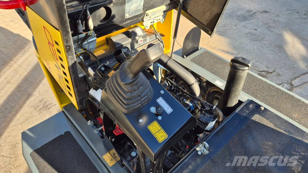 Wacker Neuson DW20 - 2021 YEAR - 680 HOURS - TOP Minidumpperit
