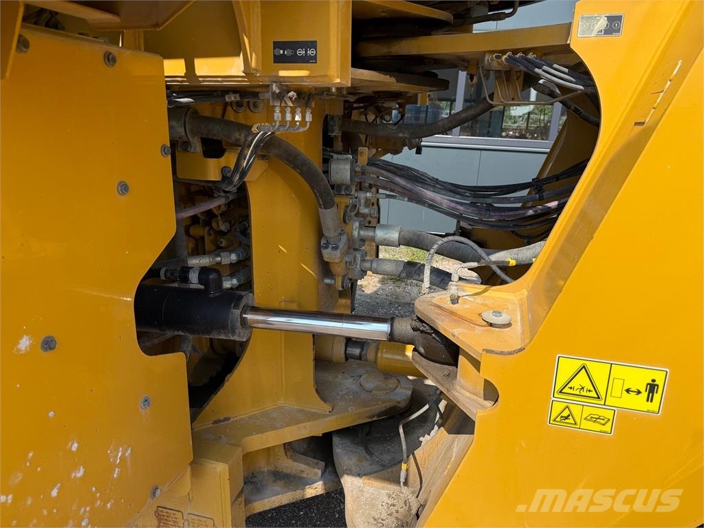 CAT 980M Wielladers