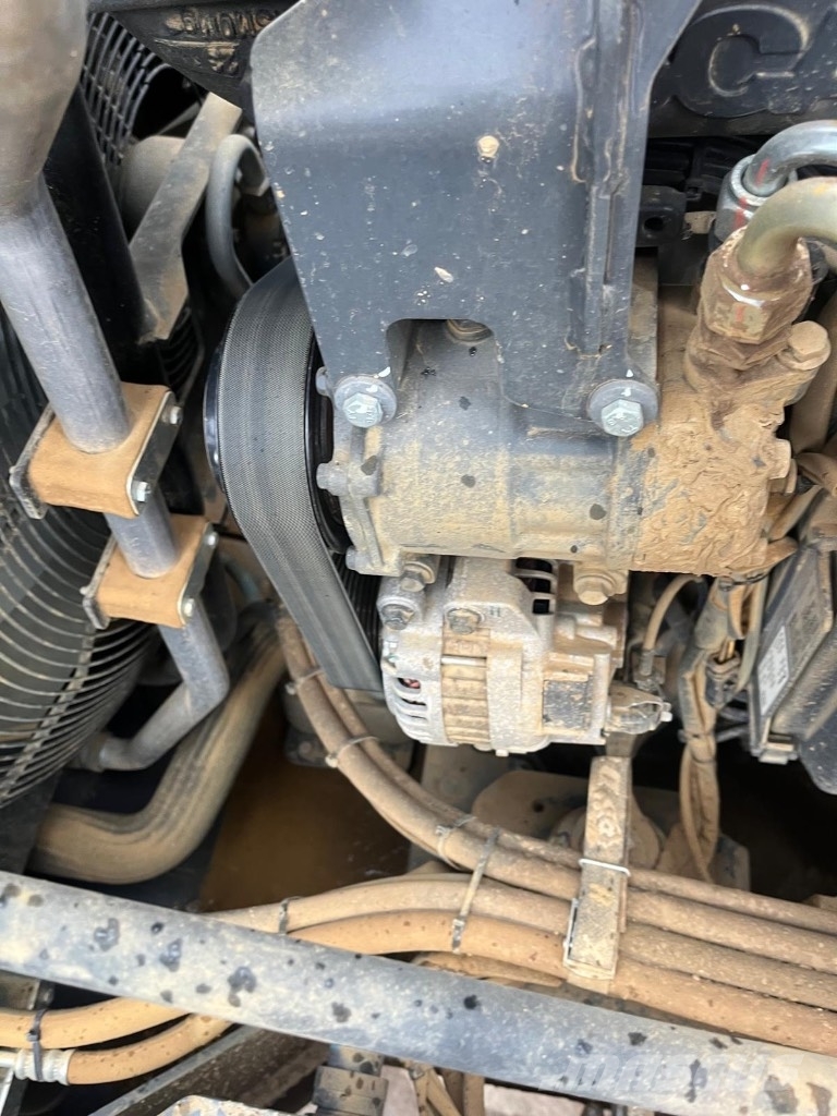 Doosan DA 30 Kloubové dempry