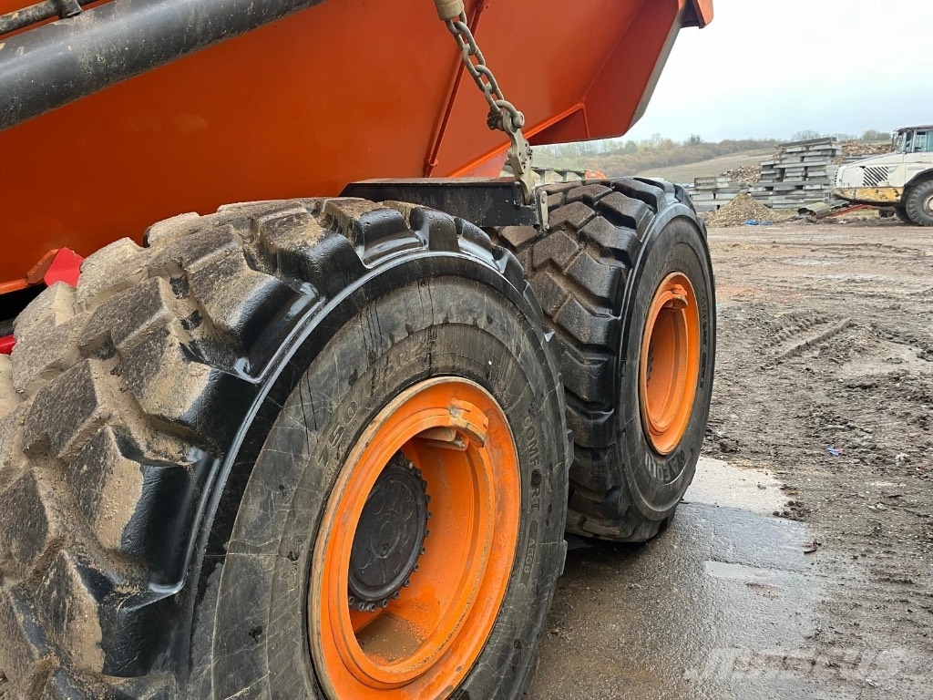 Doosan DA 30 Kloubové dempry