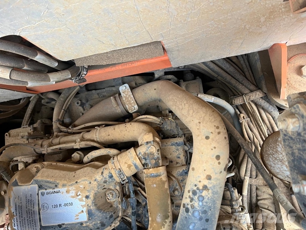 Doosan DA 30 Kloubové dempry