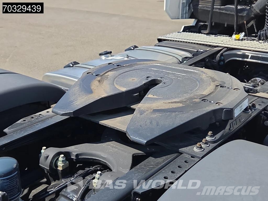 MAN TGX 18.480 4X2 NEW! GX LED 2x Tanks ACC Euro 6 Autotractoare