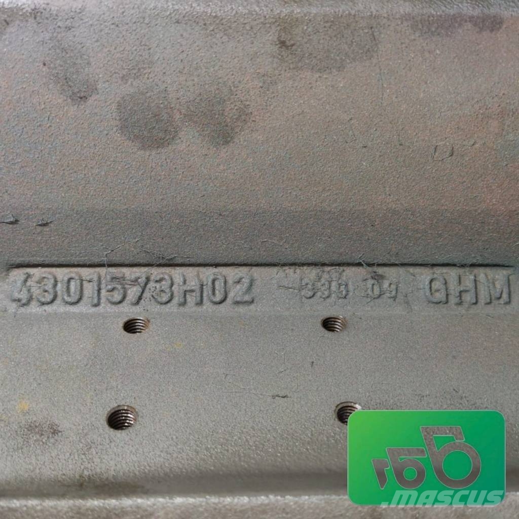 Claas Axion 850 Rear Lift Mounting Bracket 4301573H02 底盘和悬架