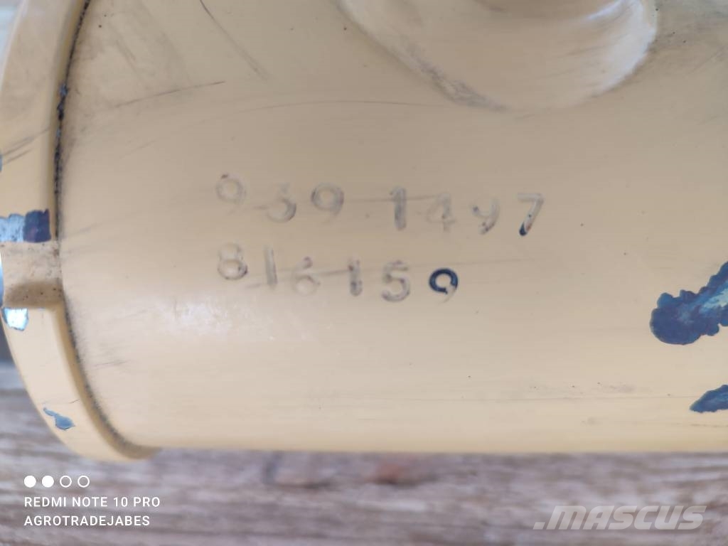 CAT Leveling cylinder 9391497 Cat TH 62 Hydraulik