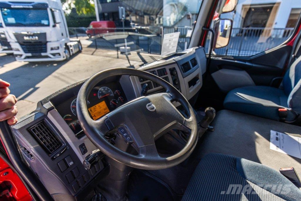 Volvo FL 240 (11.9T) Kipper