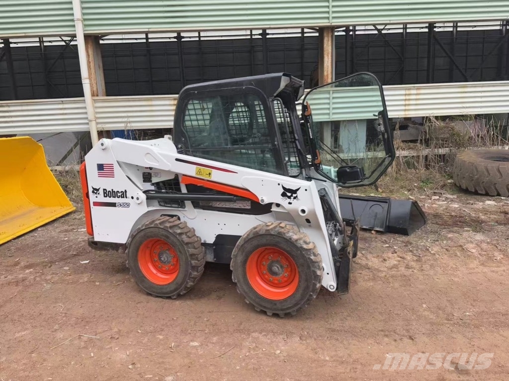 Bobcat S 550 Liukuohjatut kuormaajat