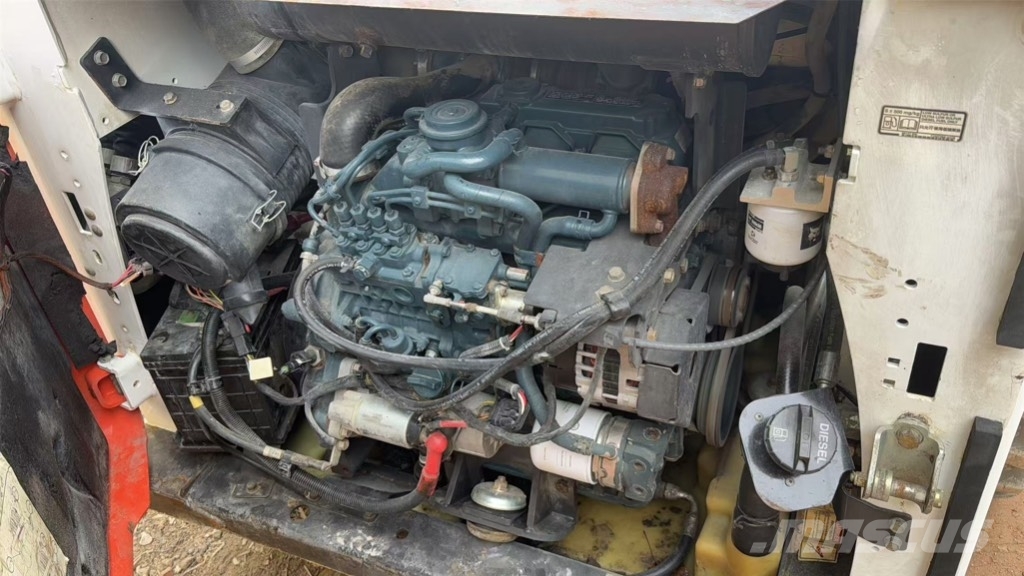 Bobcat S 550 Liukuohjatut kuormaajat