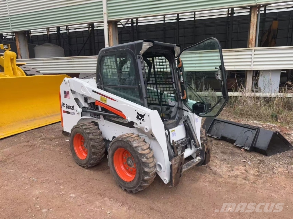 Bobcat S 550 Liukuohjatut kuormaajat
