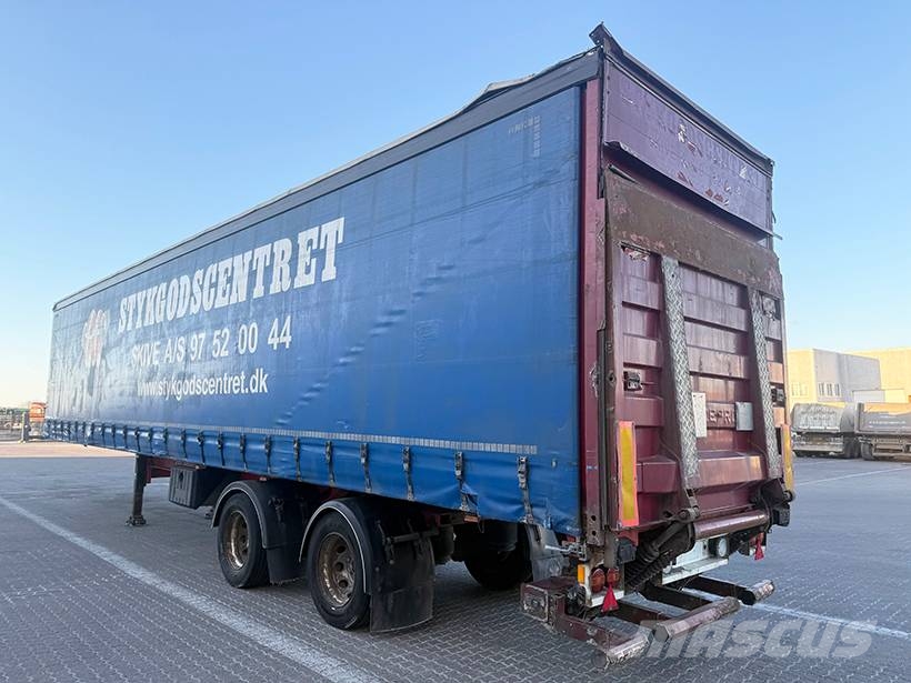Kel-Berg 2 axle Curtainsider / Planenauflieger Poluprikolice sa ciradom