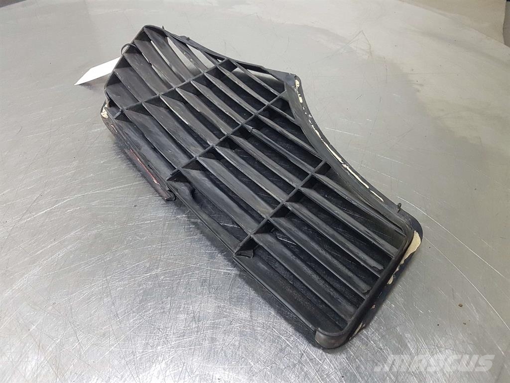 Atlas AR70 - Engine hood/Motorhaube/Luchtrooster Chassis en ophanging
