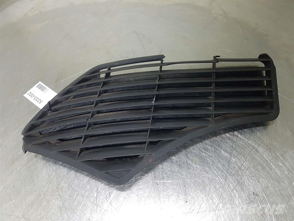 Atlas AR70 - Engine hood/Motorhaube/Luchtrooster Chassis en ophanging