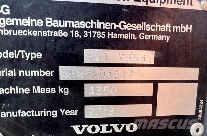 Volvo P 7820D Strassenfertiger