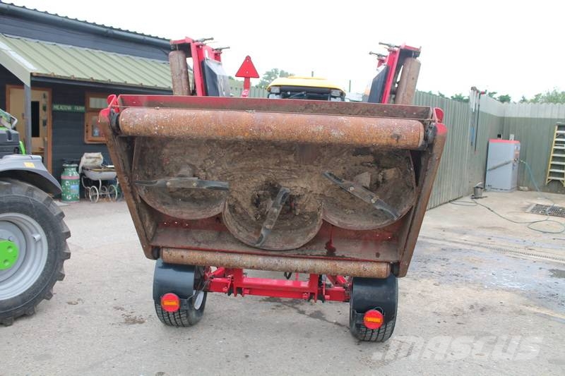 Progressive Turf Equipment TDR15 ماكينات جز العشب