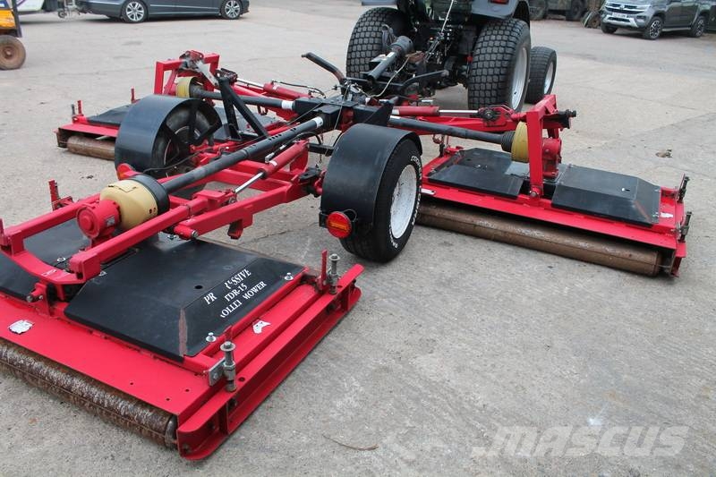 Progressive Turf Equipment TDR15 ماكينات جز العشب