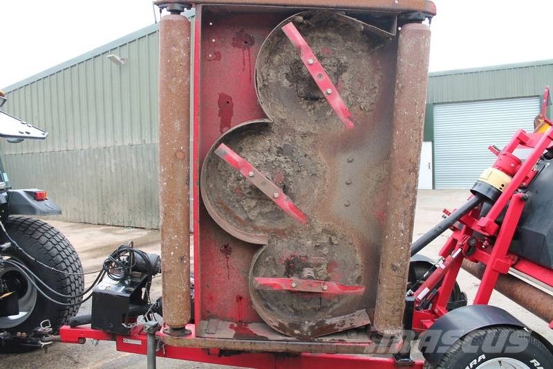 Progressive Turf Equipment TDR15 ماكينات جز العشب